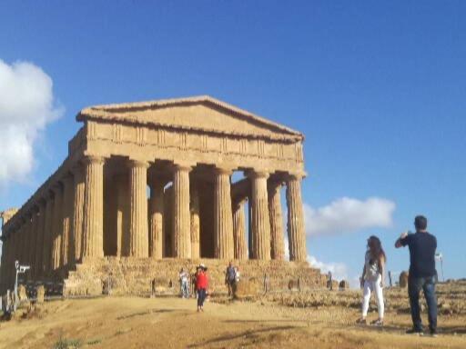 Locazione Turistica Domus Re Bed & Breakfast Agrigento Dış mekan fotoğraf